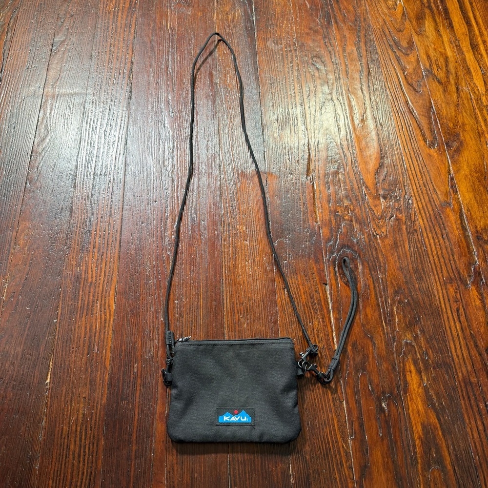 Kavu Crossbody Zip Wallet Wristlet Purse Rope Strap‎ Black Festival Minimalist
